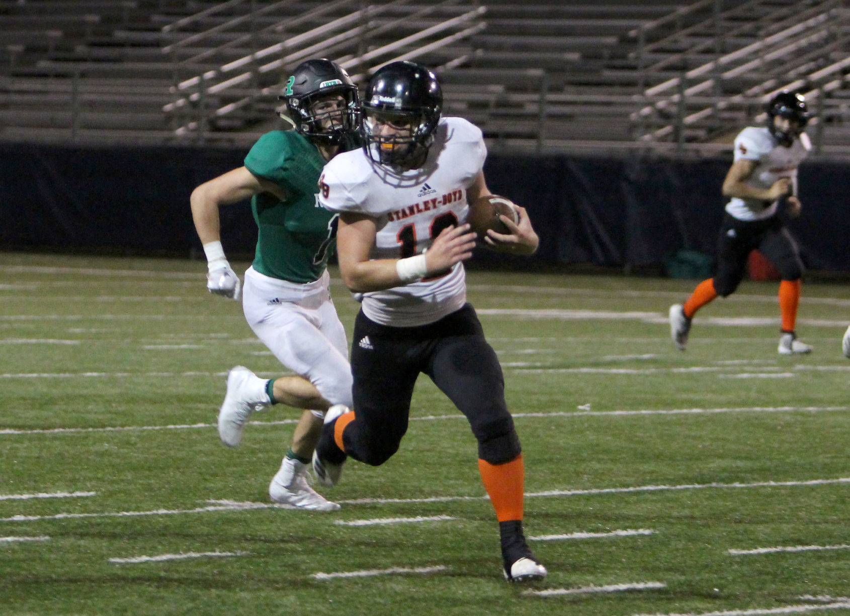 Stanley-Boyd football at Eau Claire Regis 9-5-19